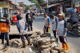 Satgas PU Benahi Drainase Rawan Banjir Paccerakkang