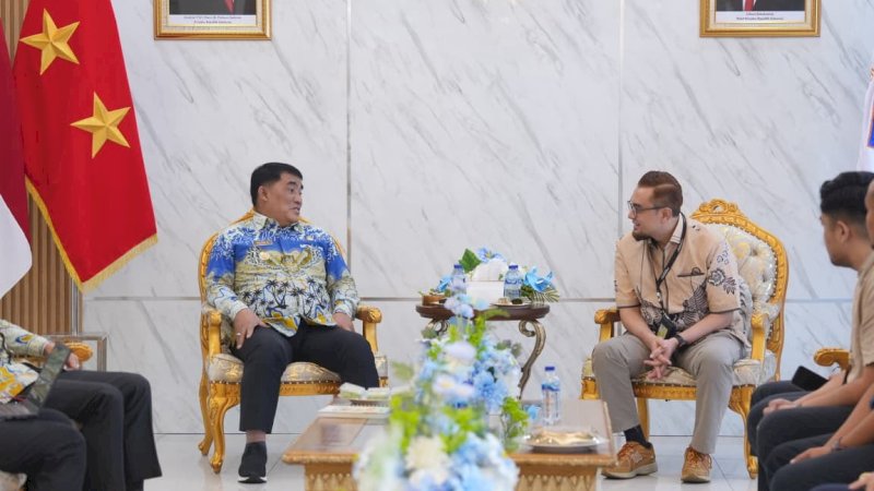 Pertamina Patra Niaga Regional Sulawesi melakukan audiensi dengan Gubernur Sulawesi Utara Yulius Selvanus dan Kapolda Sulawesi Utara Yudho Hermanto untuk memperkuat koordinasi pasokan dan distribusi BBM di Sulawesi Utara, Jumat (16/10/2026).