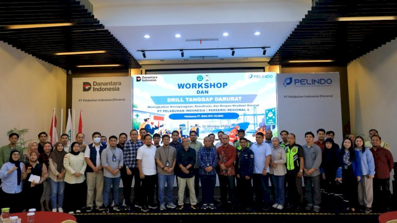 Executive Director 4 Pelindo Regional 4, Akhirman, membuka Workshop dan Pelatihan Tanggap Darurat yang diikuti 36 peserta dari Pelindo Group dan mitra kerja di Kantor Pelindo Regional 4, Makassar, Kamis (22/10/2026).