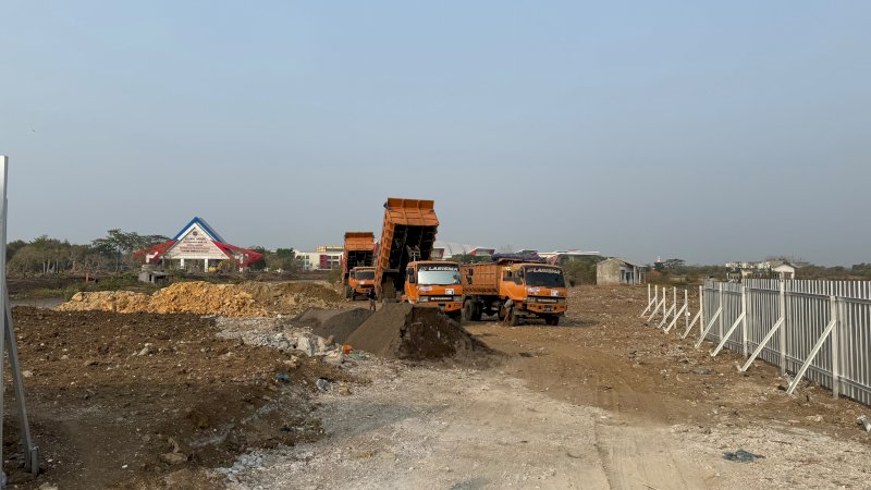 Penimbunan Lahan Stadion Untia Mulai Dikerjakan