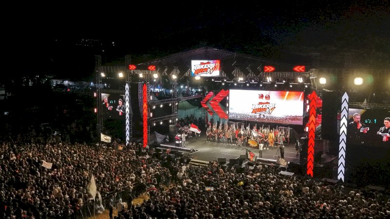 Ribuan bikers menghadiri puncak Honda Bikers Day 2026 di Lapangan Panglima Jenderal Sudirman, Ambarawa, Jawa Tengah, Sabtu (24/10/2026). Penyelenggara turut menghadirkan area UMKM dan bazar untuk membuka peluang pemasaran produk lokal