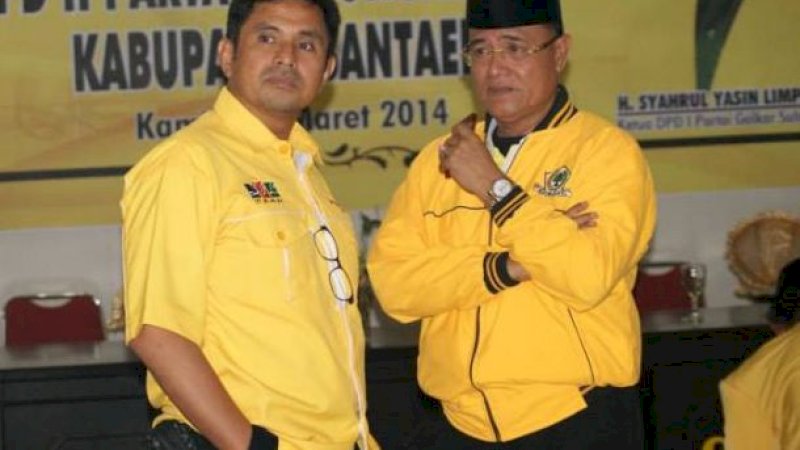 Hoist Bachtiar (kiri) dalam sebuah acara Partai Golkar.