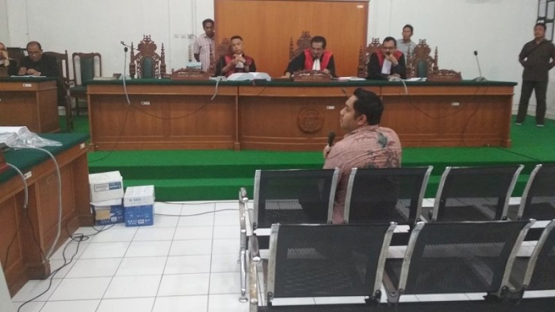 Suasana sidang kasus Abu Tours sebelumnya.