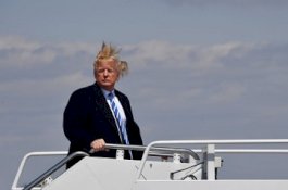 Donald Trump Tarik Dana Proyek Disinformasi Iran