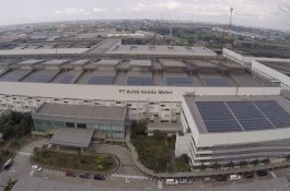 Implementasikan Energi Baru Terbarukan, AHM Raih Penghargaan Solar PV Rooftop Champion 2020