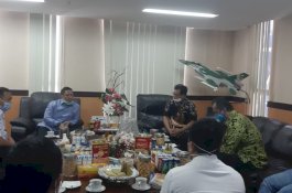 Rektor UNM Jadikan Anis Matta Inspirasi