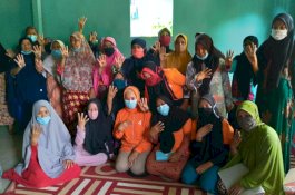 Satu-satunya Cabup Perempuan, Anir Jadi Inspirasi Emak-emak