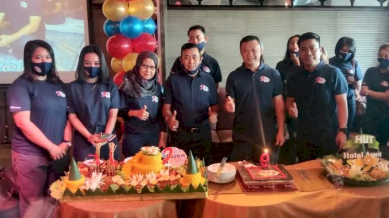 Aswin Hotel Makassar merayakan anniversary ke-9, Rabu (11/11/2020). Digelar sederhana dengan tetap menerapkan protocol kesehatan pencegahan Covid-19.