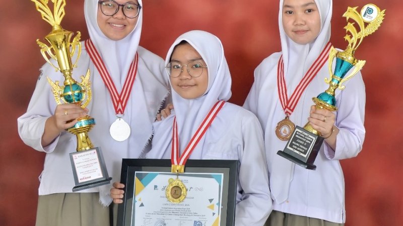 SMA Islam Athirah Juara 2 Karya Ilmiah Inovatif di Korea Selatan