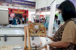Percepat Diversifikasi Pangan, Produk Pangan Lokal Hadir di Pasar Mitra Tani