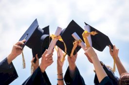 Kampus Ini Beri Beasiswa Buat Pelamar 