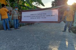 Bentangkan Baliho, Warga Ujungbulu Ramai-ramai Tolak Politik Uang