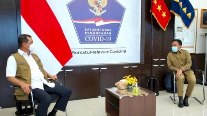 Bupati Bantaeng, Ilham Azikin (kanan), bertemu dengan Ketua BNPB, Letnan Jenderal TNI Doni Monardo, di Jakarta, Selasa (15/9/2020). 