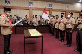 Ilham Azikin Lantik Pengurus Majelis Pembimbing Ranting Gerakan Pramuka Bantaeng