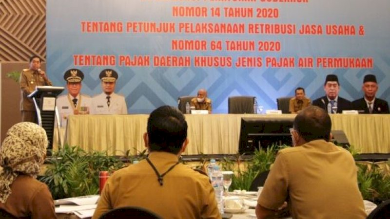 Badan Pendapatan Daerah (Bapenda) Provinsi Sulawesi Selatan menggelar sosialisasi dua Peraturan Gubernur (Pergub) Sulsel, di Hotel Claro Makassar, Senin (30/9/2020).