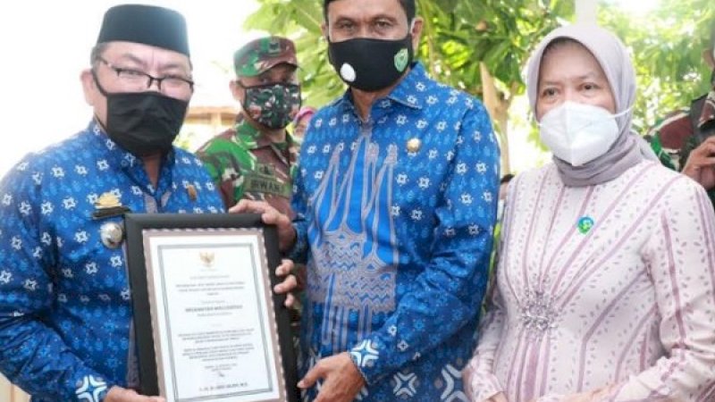 Deklarasi ODF Kecamatan Mallusetasi yang dihadiri Bupati Barru, Suardi Saleh,  Kamis (6/8/2020).