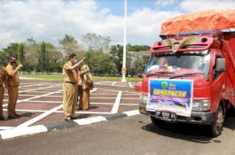 Bupati Barru Kembali Lepas Bantuan Kemanusiaan untuk Masamba dari Lintas Elemen