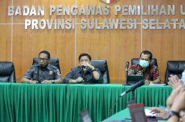 Sembilan Naskah Riset Pengawasan Pilkada Serentak Dibedah