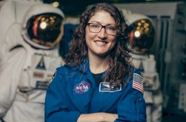 Inilah Astronot Wanita yang Pecahkan Rekor Misi Luar Angkasa Terpanjang