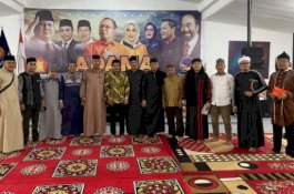 Dai Milenial Makassar Doakan Danny-Fatma Tegar Hadapi Segala Fitnah