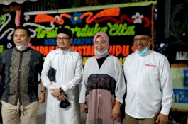 Takziah ke Rumah Duka Mertua Iwan Aras, Anir Kenang Mustari Supu sebagai Panutan Keluarga