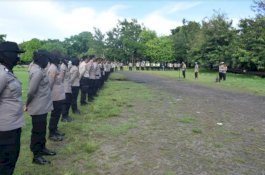 Jelang Demo Besar-besaran di KPU, Kapolres Barru Cek Kesiapan Personel