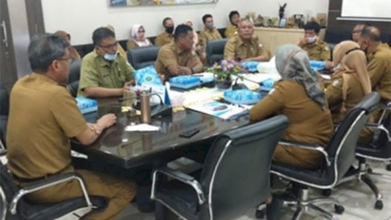 Dinas PU Makassar Evaluasi Kinerja Tenaga Kontrak