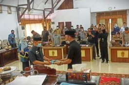 DPRD Wajo Paripurna Susun Ranperda Inisiatif BUMDes dan Perlindungan Lahan Pertanian