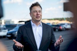 Elon Musk Kalahkan CEO Facebook jadi Orang Terkaya Ketiga di Dunia