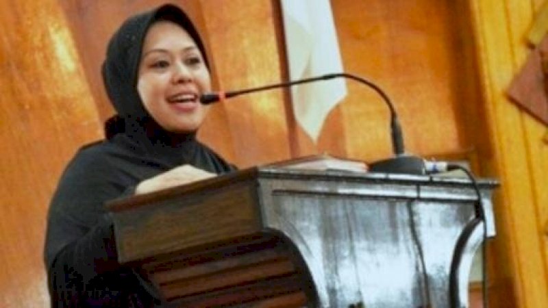 Erna Rasyid Taufan dan Rektor UINAM Jadi Pembicara di Seminar Nasional PGMI Parepare