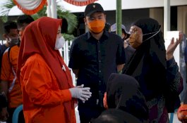 Disambut Antusias, Fatma Serap Curhat Pedagang Pantai Losari