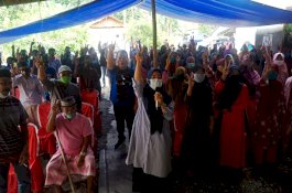 Merakyat Alasan Masyarakat Desa Sumpira Dukung Indah-Suaib