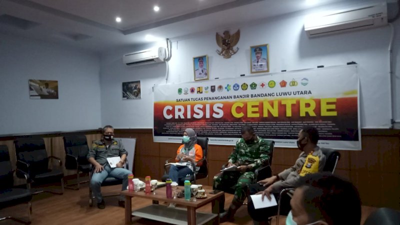 Rapat Persiapan Kunjungan Tiga Pimpinan Kementerian, Minggu (26/7/2020), di Ruang Command Center Kantor Bupati, yang dipimpin langsung Bupati Indah Putri Indriani.