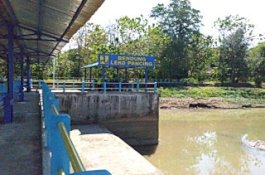 Sumber Air Baku Kering, PDAM Makassar Siagakan Mobil Tangki untuk Suply Air Bersih di Wilayah Ini