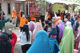 Insentif Guru Mengaji Terabaikan, Warga Burong Buloa Curhat ke Danny