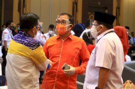 Akrabnya Danny-Fatma dengan Kandidat Lain di Momen Pengundian Nomor Urut