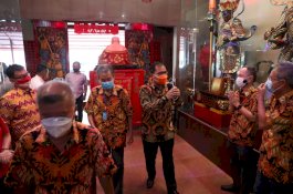 Bangun Sinergitas, Danny Pomanto Silaturahmi dengan Pengurus Yayasan Klenteng Xian Ma