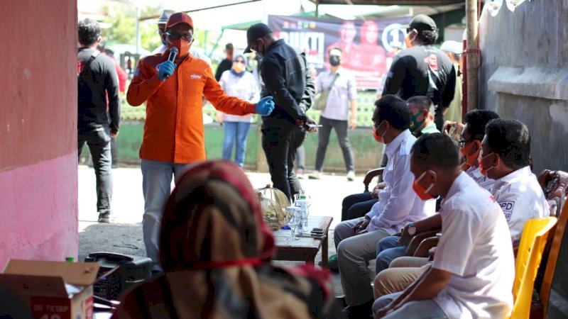 Moh Ramdhan "Danny" Pomanto ketika menghadiri kampanye dialogis bersama warga di Sudiang Kecamatan Biringkanaya, Selasa,(6/10).