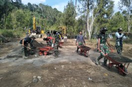 TMMD 109 Bulukumba: Pembangunan Nyaris Rampung, Warga Ikut Membantu