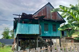 Tim Anir-Lutfi Bakal Bedah Rumah dan Obati Nenek 70 Tahun