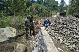 TMMD 109 Bulukumba: Dinas PU Tinjau Lokasi, Personel Lakukan Penyuluhan Kamtibmas 
