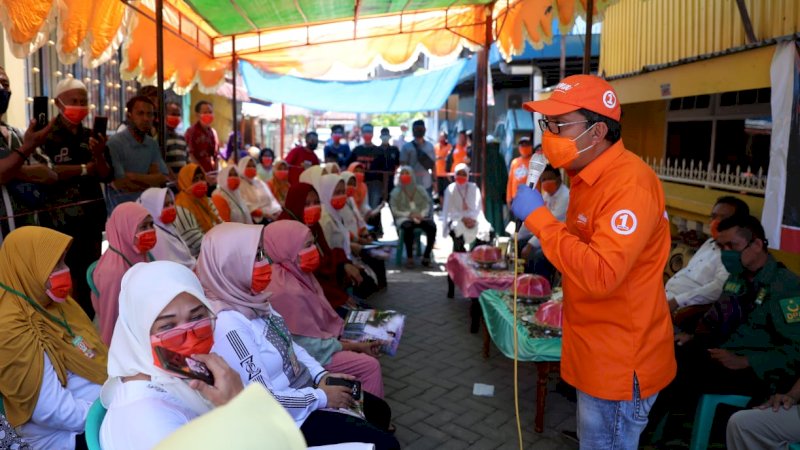 Danny Pomanto saat lawatan kampanye dialogisnya di Kelurahan Parang Layang Bontoala, Raby ,(21/10).
