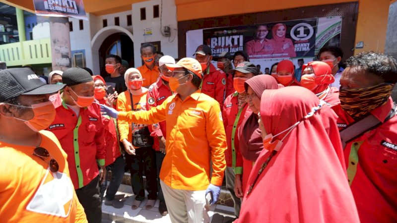 Danny Pomanto saat hadiri kampanye dialogis di Kelurahan Maccini Sombala, Jumat,(23/10).