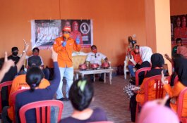 RT Mursalim; Kami Pilih Nomor Satu Karena Pak Danny yang Angkat Derajat RTRW