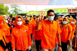 Sandiaga Uno ke Pangkep Jelang Pencoblosan: Mari Kita Menangkan Anir-Lutfi