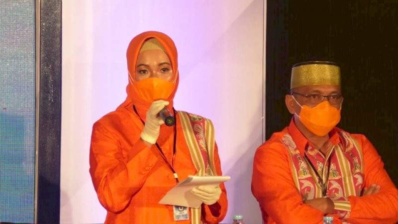 Debat Pamungkas, Anir-Lutfi Ingatkan Warga Pangkep Miliki Kartu Program Prioritas