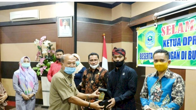 Dikunjungi Ketua DPRD Buton Tengah, Iksan Iskandar Paparkan Potensi Alam Jeneponto