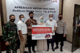 Hari Pahlawan 10 November, 72 Putra-putri TNI Polri Berprestasi Terima Beasiswa dari Semen Indonesia