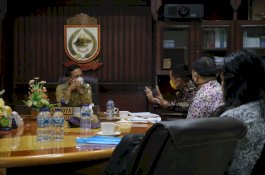 Pj Wali Kota Makassar Ajak IOM Berdayakan Masyarakat Pulau Terluar