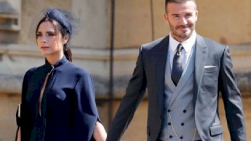 Victoria Beckham dan David Beckham. (Foto: Vogue)